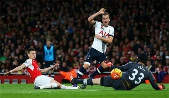 她直面网坛 她直面网坛